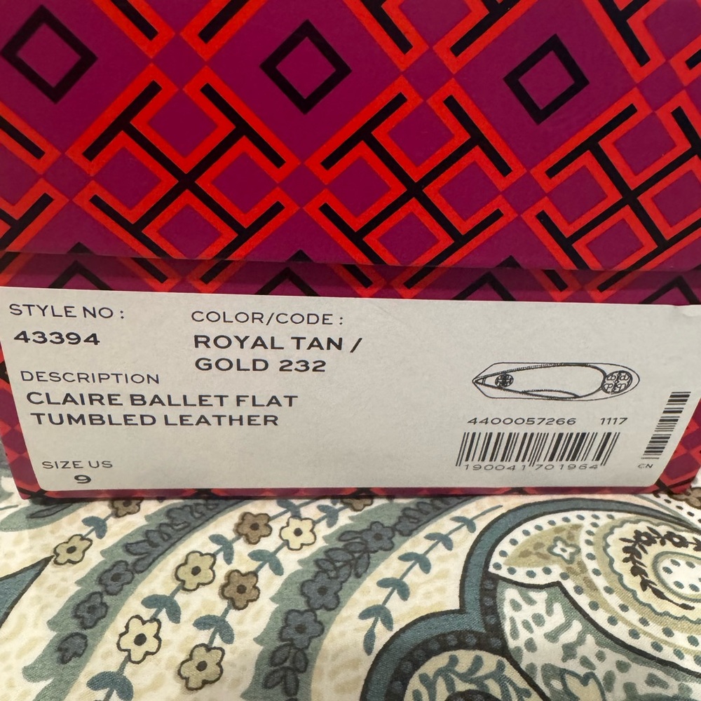 Tory Burch Women’s Claire Ballet Flats in Brown Leather - Picture 4 of 4